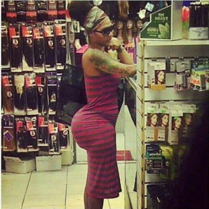 25P Unknown Curvy Black Women 26