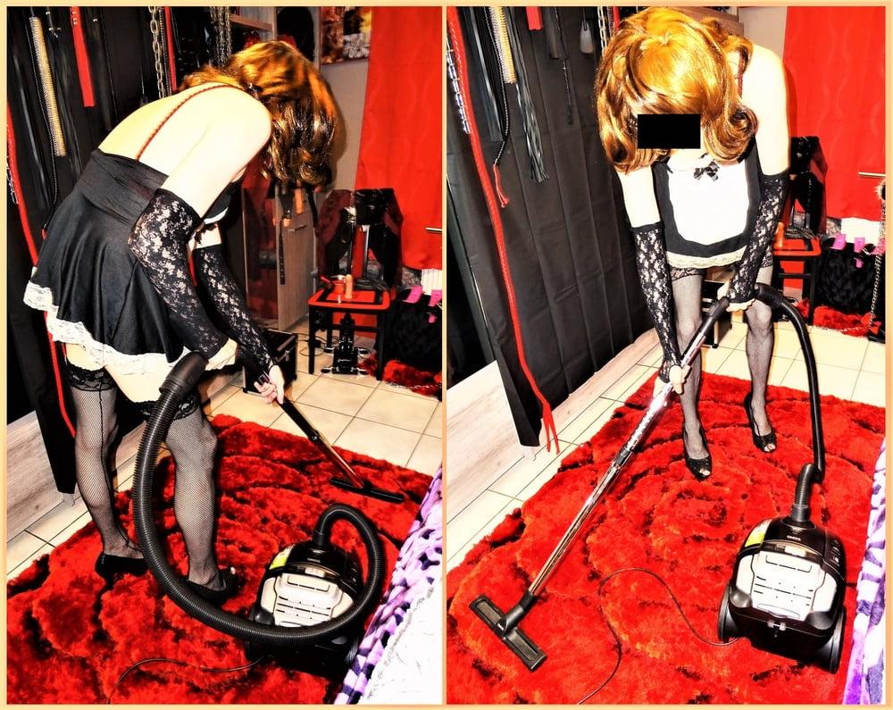 25P Paula the maid, work and punishment