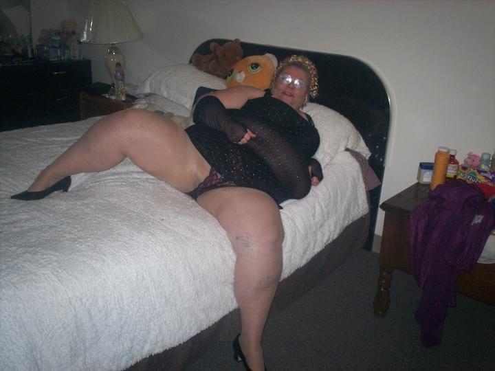 25P HHoodyman SSBBW 350 . World Sickness pervert fat babes .