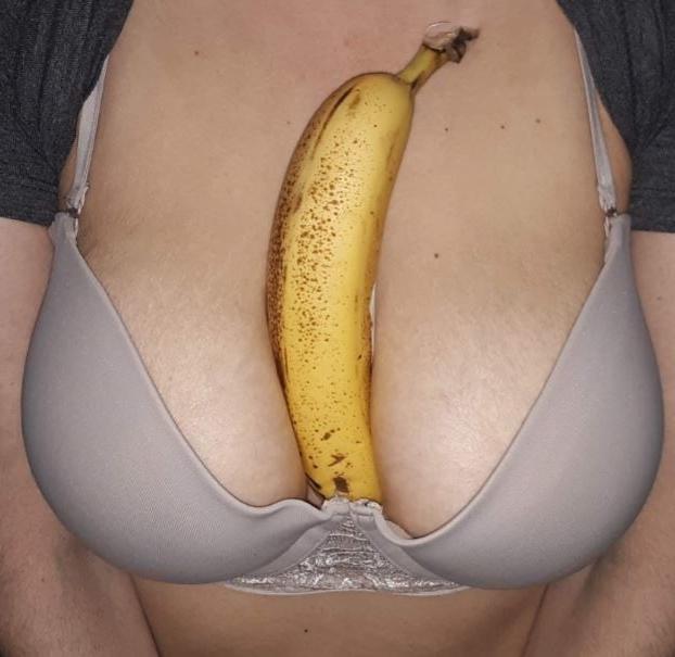 16P Tribute Shy Wife