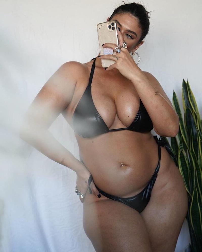 10P Latecia Thomas Sexy Thick Model