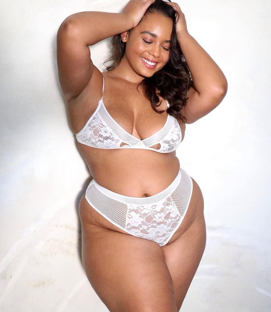 11P Kayla Jane Fat Black Model