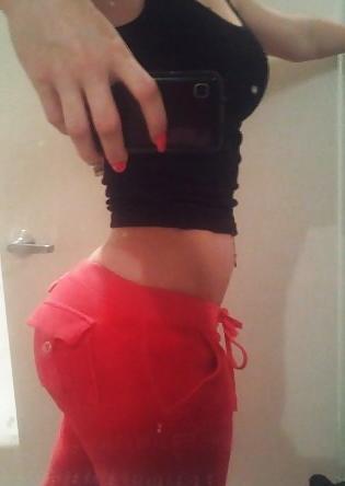 9P Thick in Sweat Pants