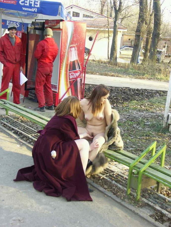25P Public Nudity 135