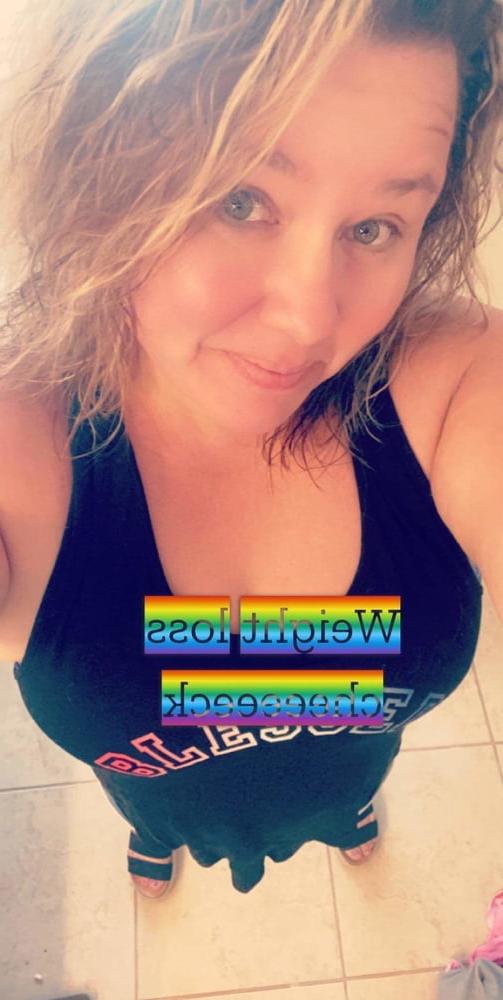25P JUST PICS OF MY WIFE VIRGINIA TO BE EXPOSED