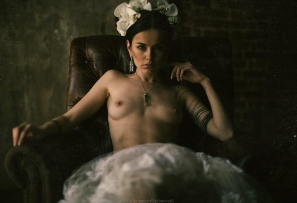 25P artistic nudes 01