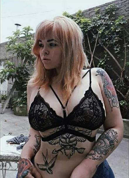 25P Micaela Gorda Puta