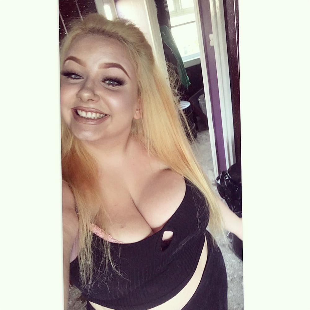 25P Fat fuck puppet Amy
