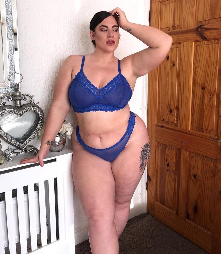 25P Danielle fat slag