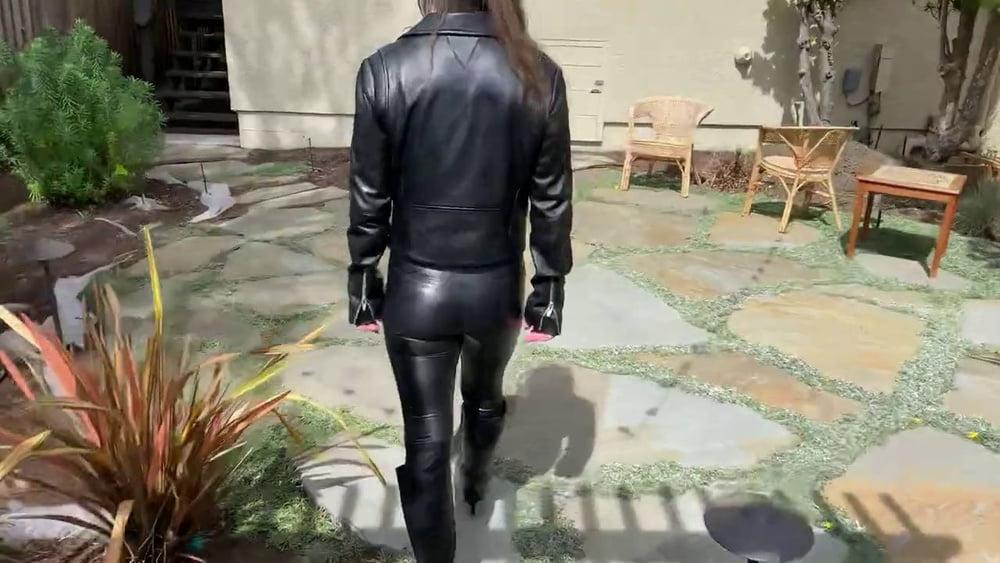 25P Leather Fantasy