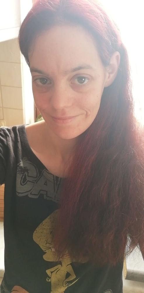 6P Tiny girl with tiny tits