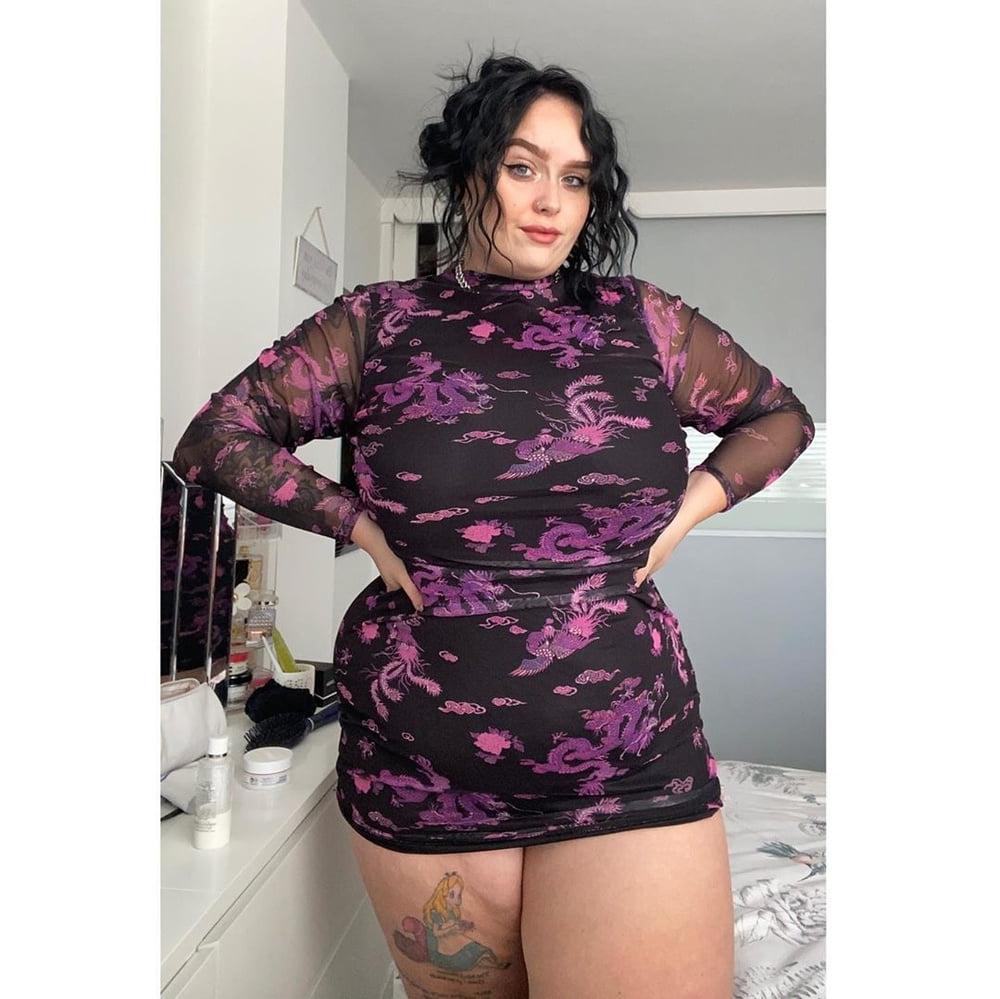 25P Chloe fat whore