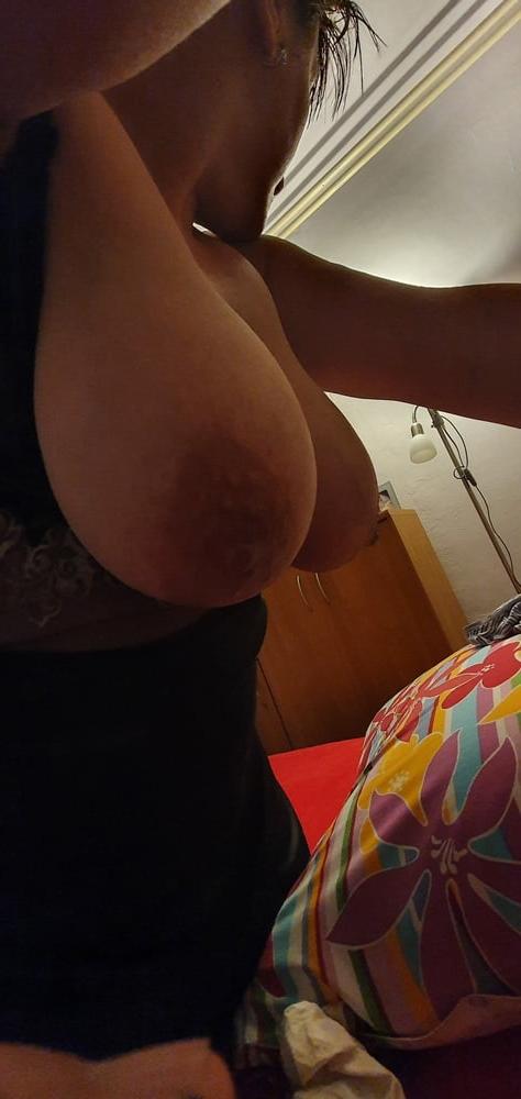 13P Busty wife