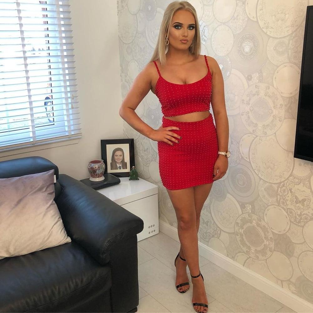 25P Blonde bimbo Harliegh