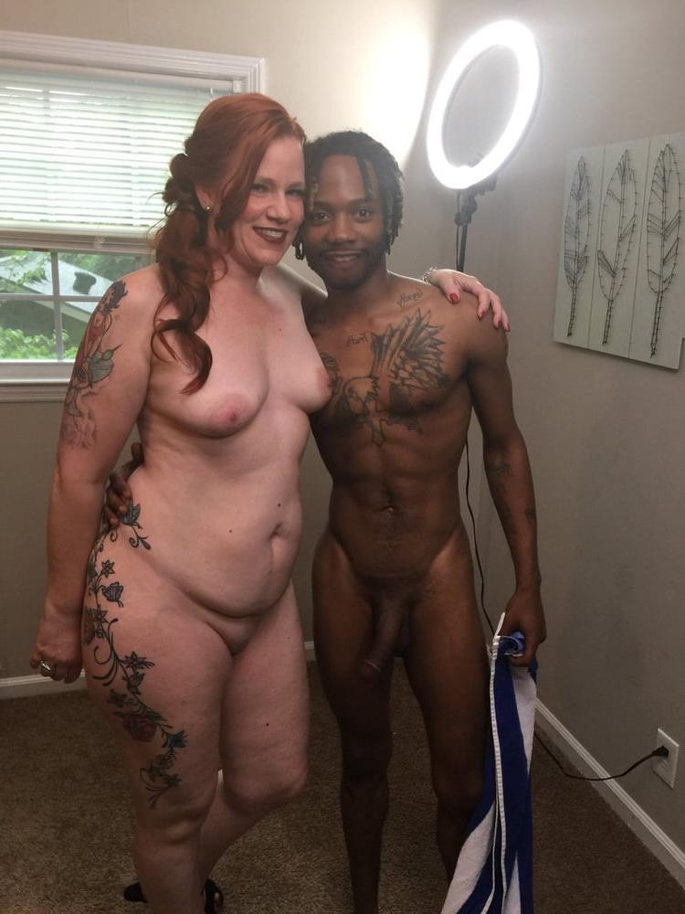 25P Ginger Reigh - Tattooed BBC Slut