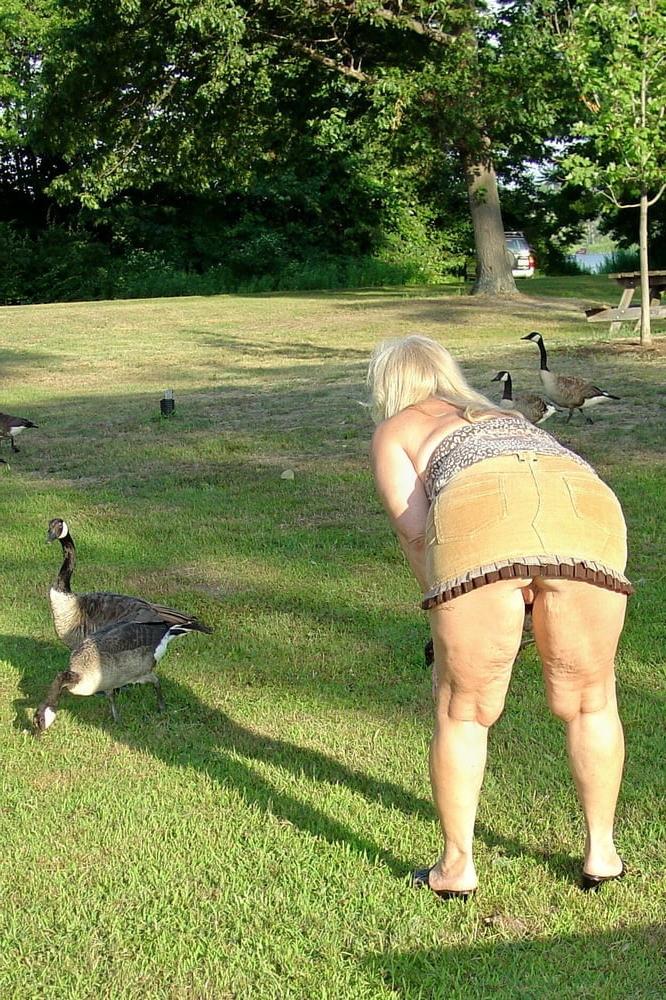 25P pucker8551 's sexy ass wife