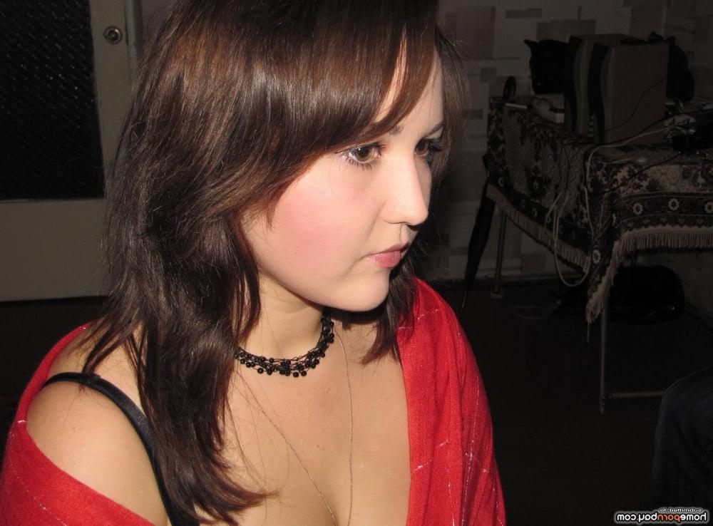 25P Curvy girl