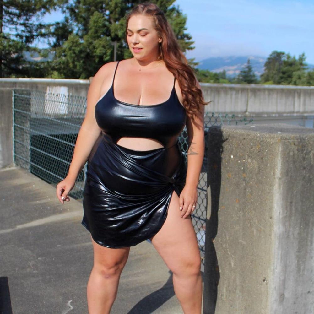 25P Fat arsed Ashleigh loves cock