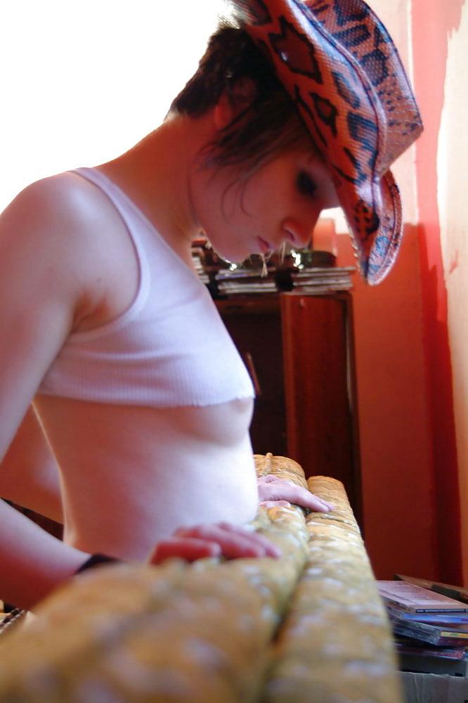 8P Cowgurl with tiny tits