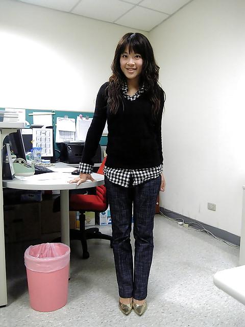 14P Chinese Lady
