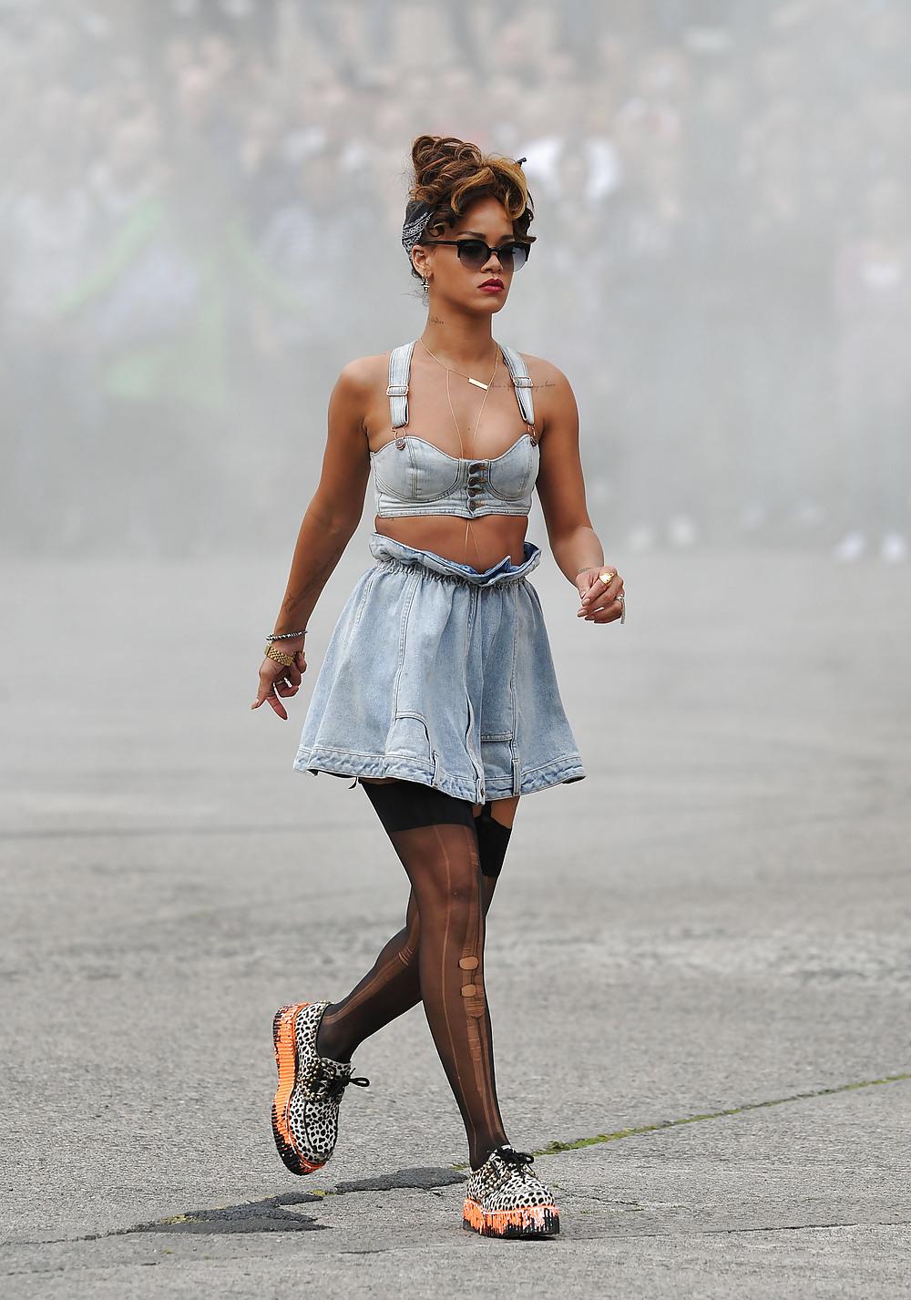 25P Rihanna filming the music video We Found Love in Ireland