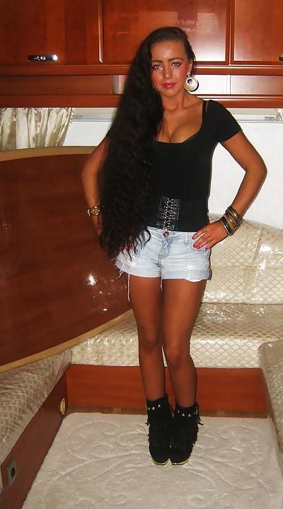 25P Beautys in jeans 25 - no porn