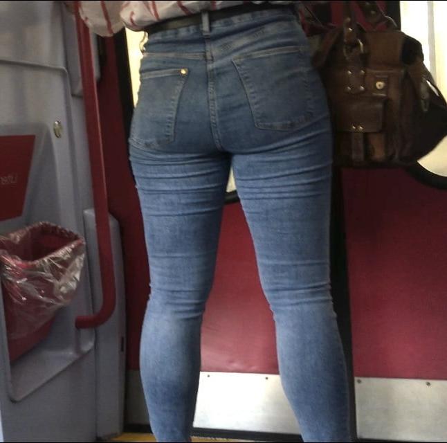 15P Jeans teen on the train