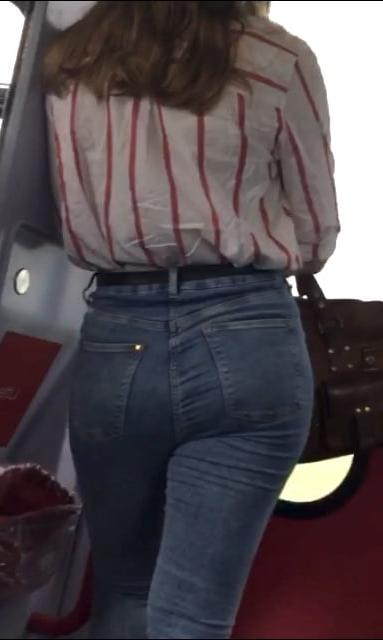 15P Jeans teen on the train
