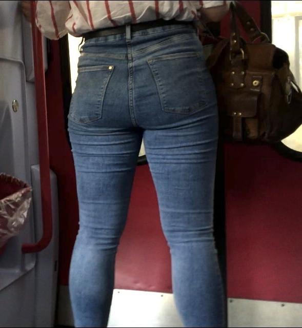15P Jeans teen on the train