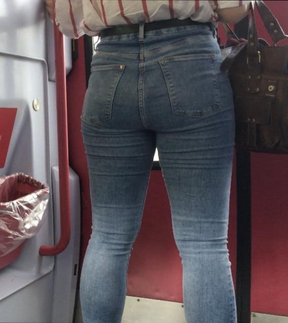 15P Jeans teen on the train