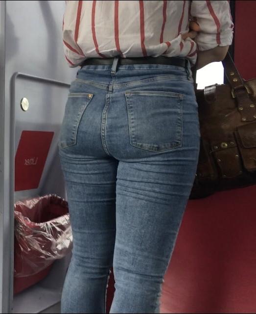 15P Jeans teen on the train