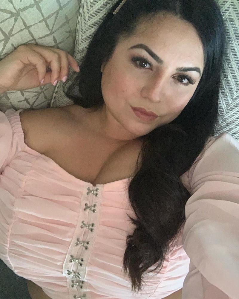25P Barbi fat fuck slut