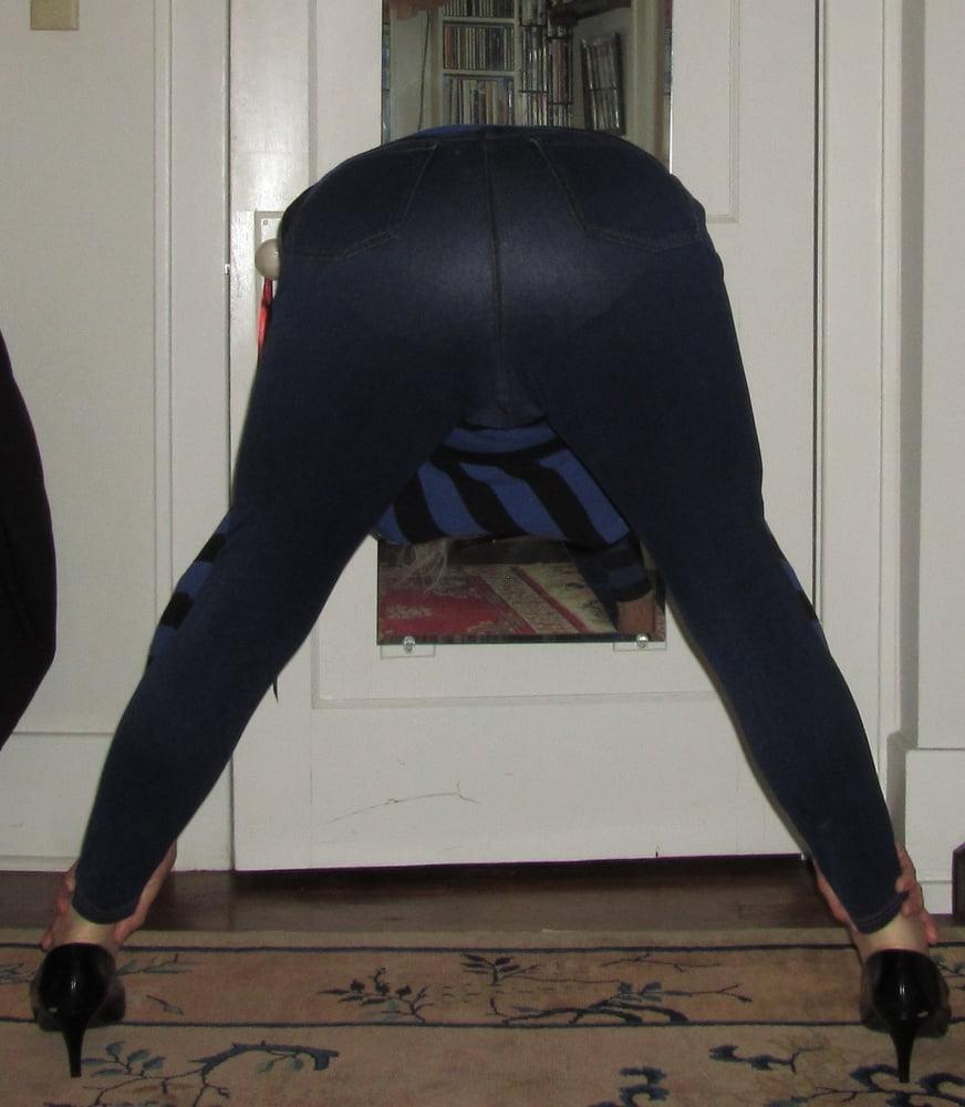 25P Showing Off My Big Tits and Big Butt