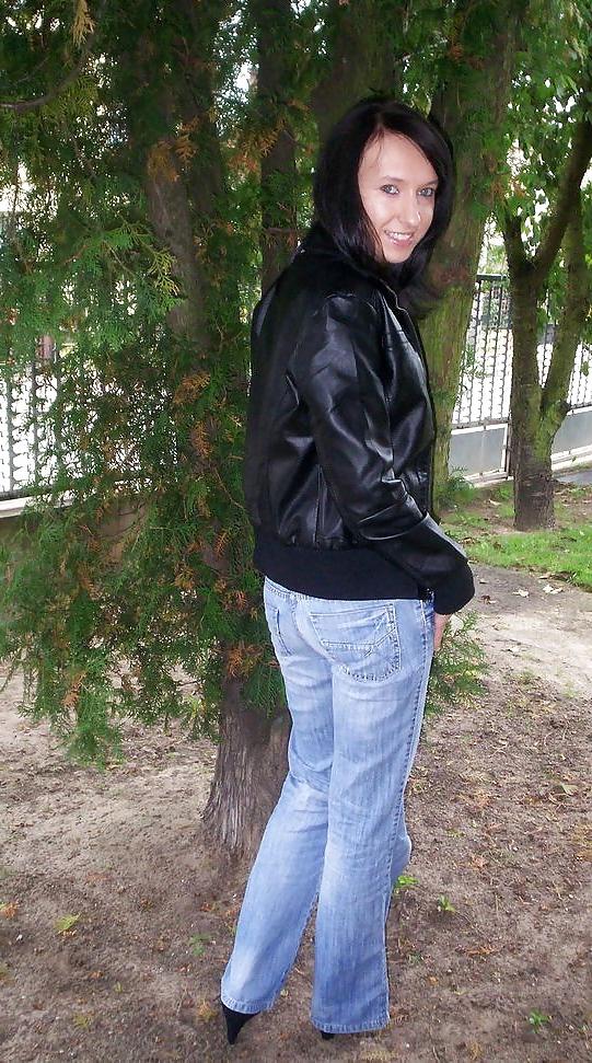 25P Beantys in jeans, nn - no porn