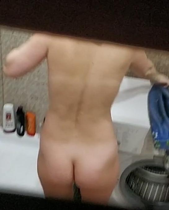 5P Hidden camera wife in shower 3