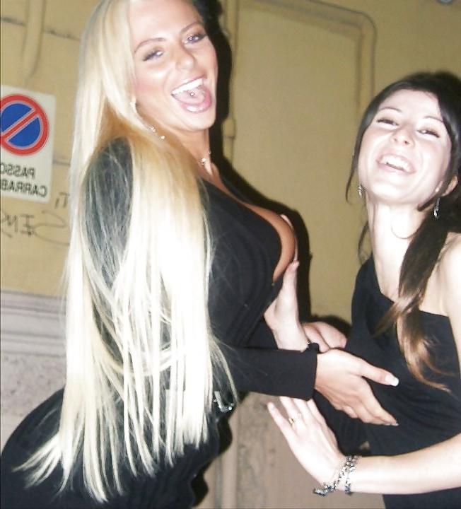 25P Nice Bimbo Babe & Friends