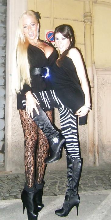 25P Nice Bimbo Babe & Friends