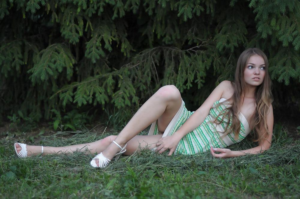 23P Hotlegs-miniskirt babe104
