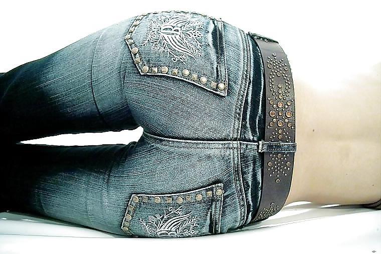 24P Sexy jeans