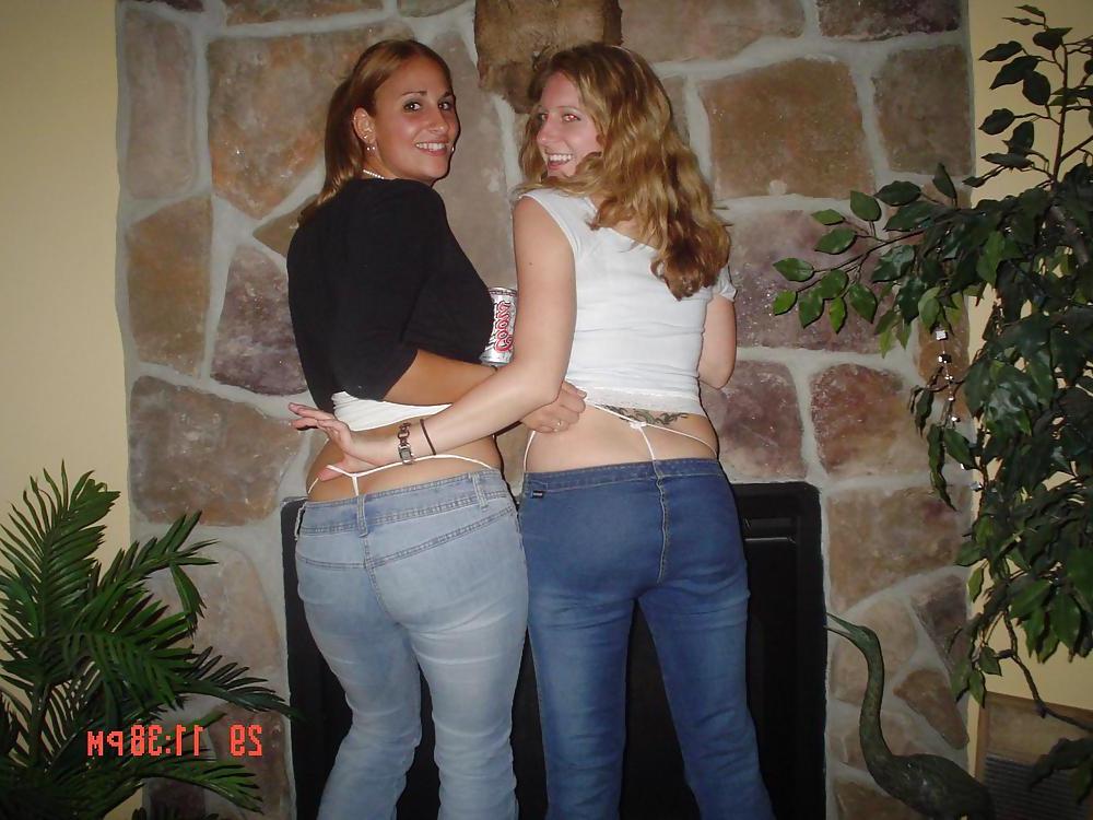 25P Group thong