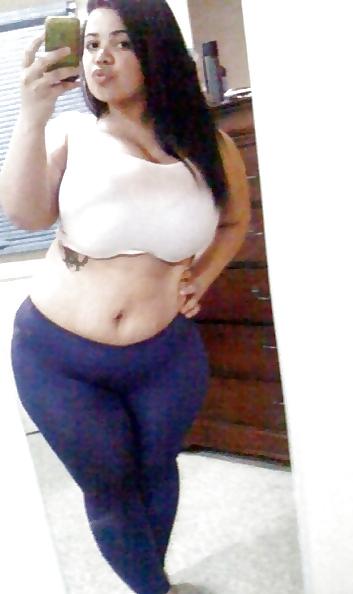20P Ass hip and jeans 2