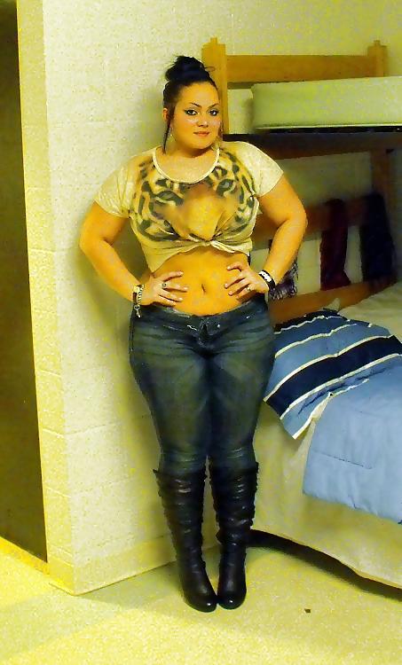 20P Ass hip and jeans 2