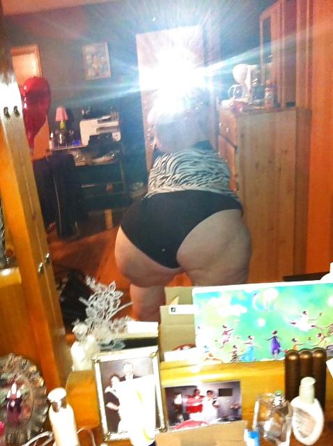 6P Another phat ass farm girl