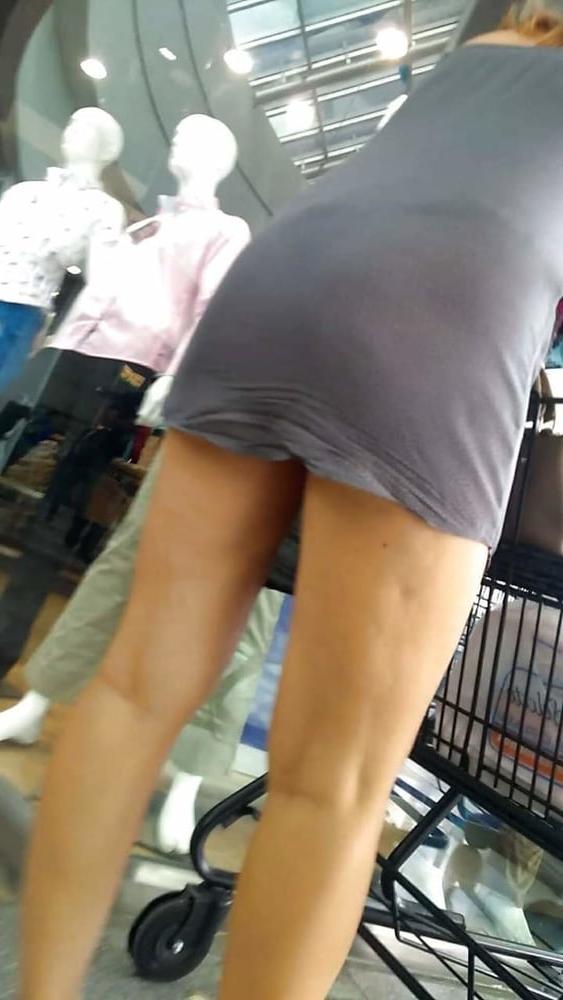 25P Public Latina see through