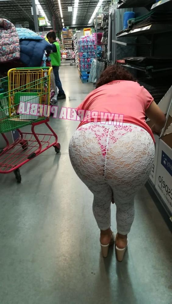 25P Public Latina see through