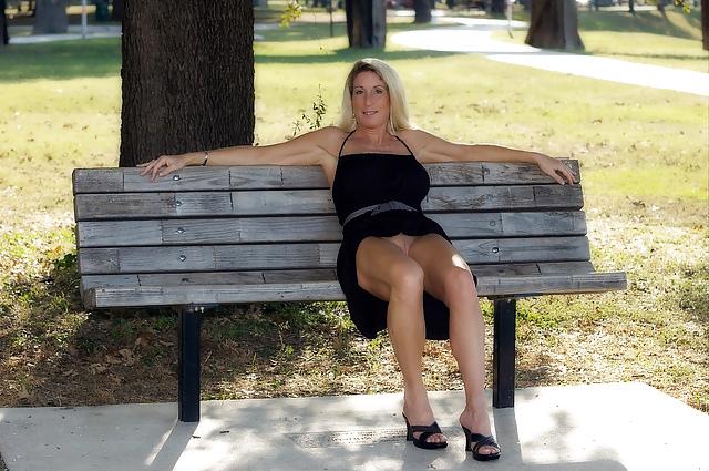 25P Mature Glamour Girl 3