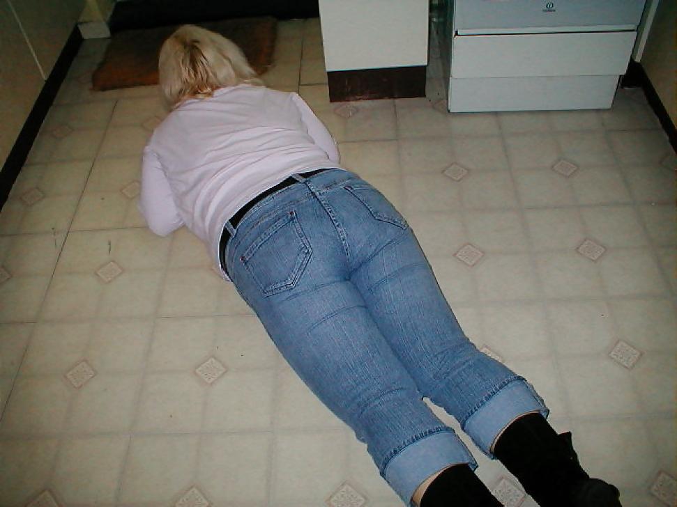 25P Some more beautys in jeans