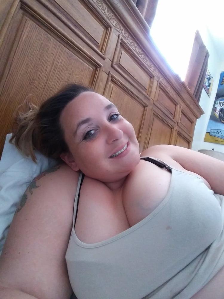 15P BBC Slut Vickie