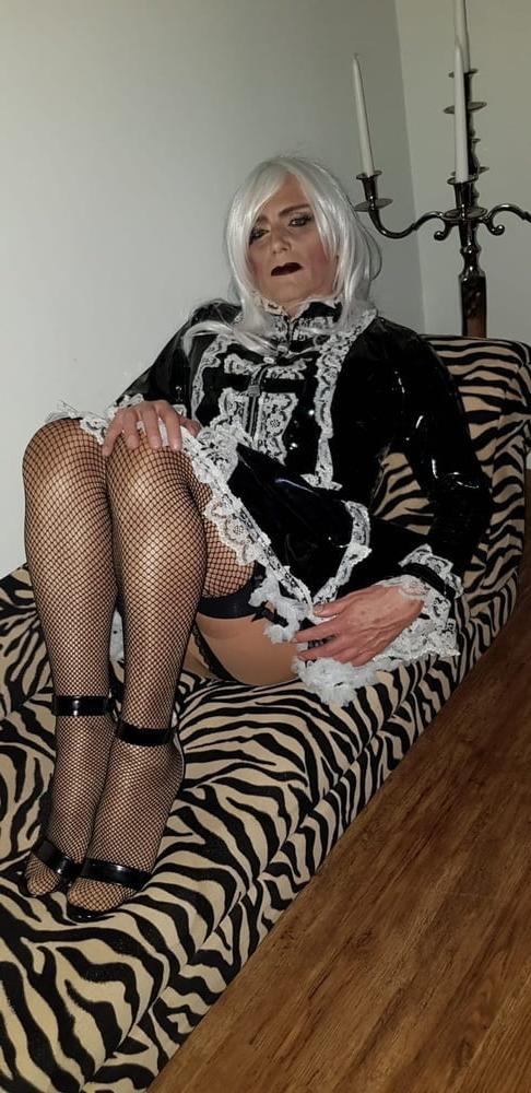 25P Zofe Tricia Nr229 erfahren devot sehr feminin  Cheshire GB