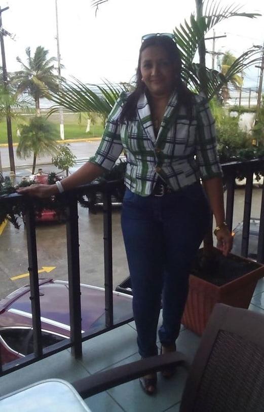 25P Putas en jeans 28